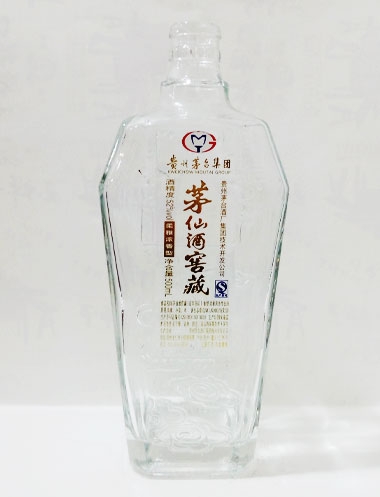 黄冈茅仙酒窖藏方瓶